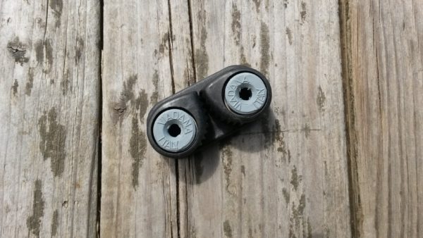Taquet coinceur viadana fibre 27mm ref 25.10