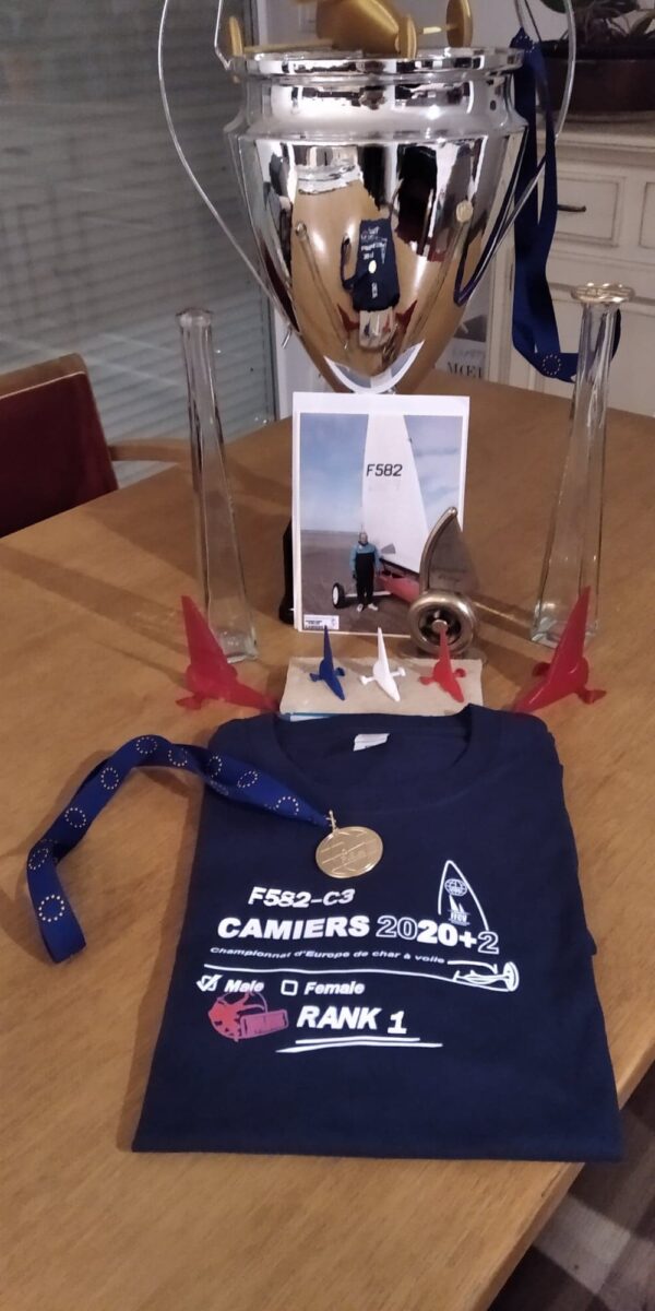 T-shirt souvenir camiers 2020+2